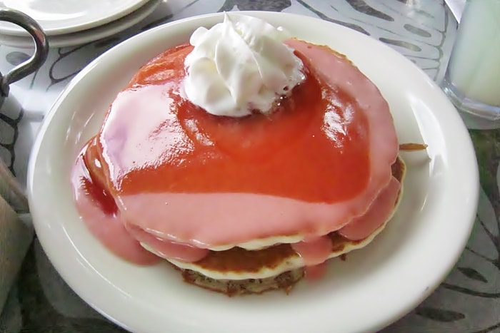 シナモンズのグァバシフォンケーキ