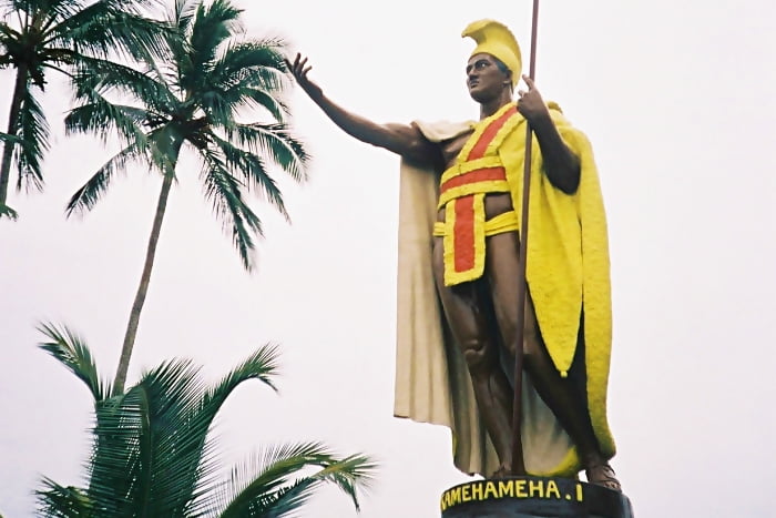 ハワイ島カパアウのカメハメハ大王像