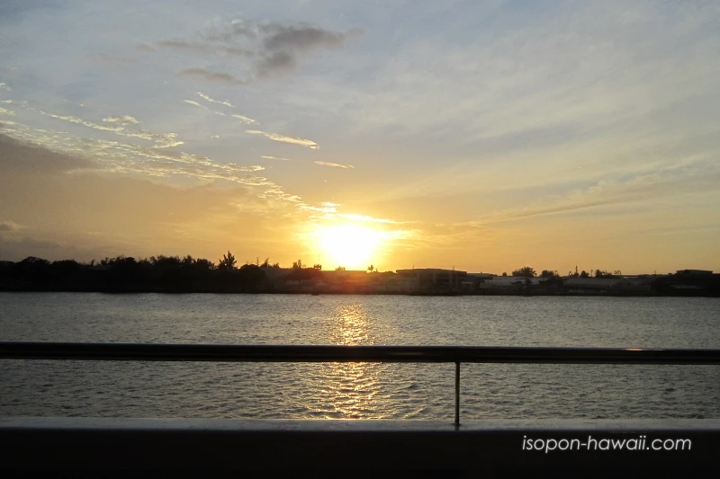 スター・オブ・ホノルルから見えるサンセット