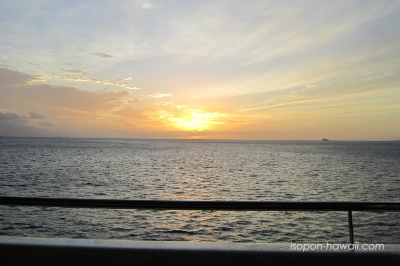 スター・オブ・ホノルルから見えるサンセット