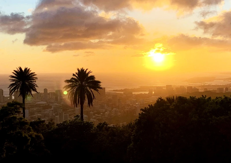 タンタラスの丘 夕景
