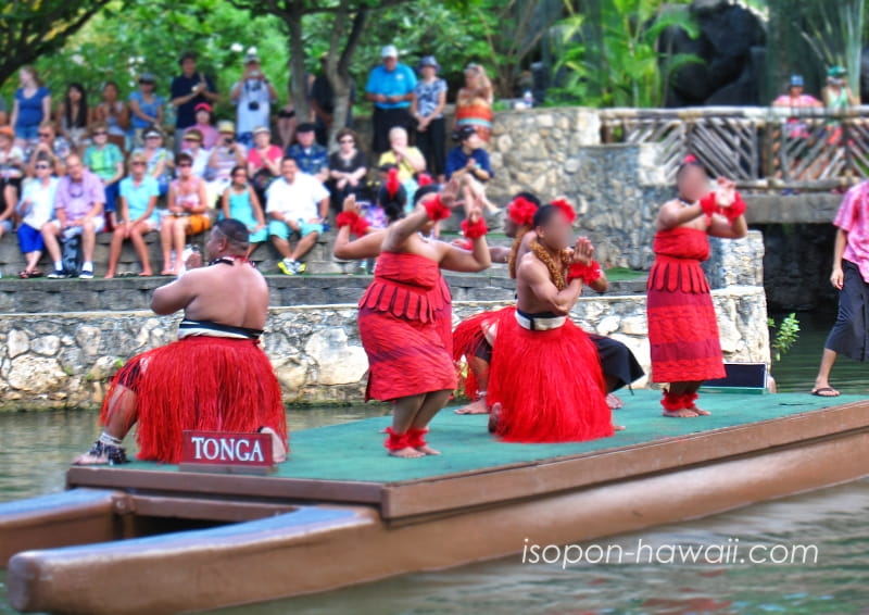 ポリネシアカルチャーセンターのカヌーショー「トンガ」