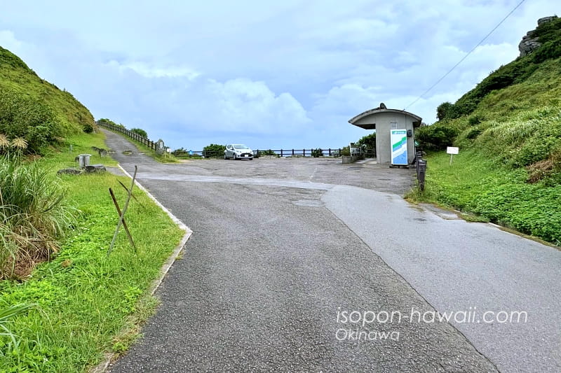 平久保埼灯台の駐車場が満車だったときの待機所