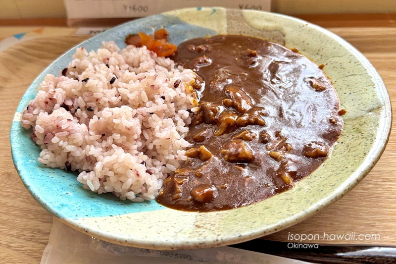 玉取崎ゲートウェイの石垣牛の牛すじカレー