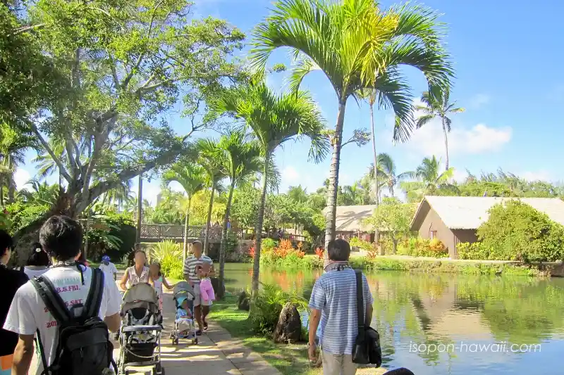 ポリネシアカルチャーセンター園内の風景