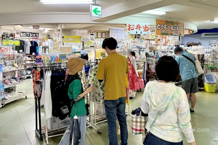 石垣港離島ターミナルの売店