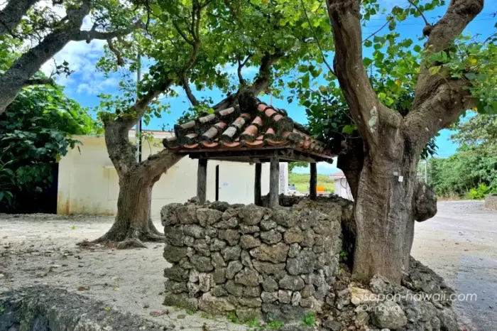 仲筋井戸の近くにあった拝所