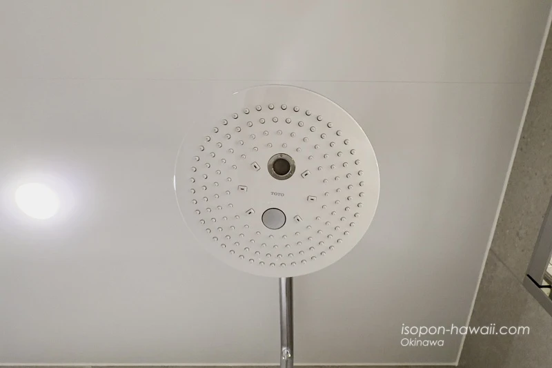 【オーシャンビュー】ヒルトン宮古島・ツインデラックスルーム オーバーヘッドシャワー(レインシャワー)