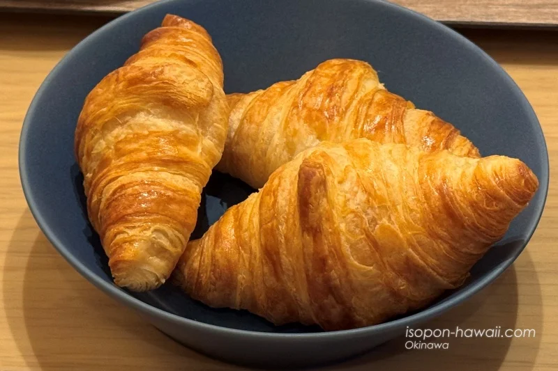 アジュール 焼きたてクロワッサン