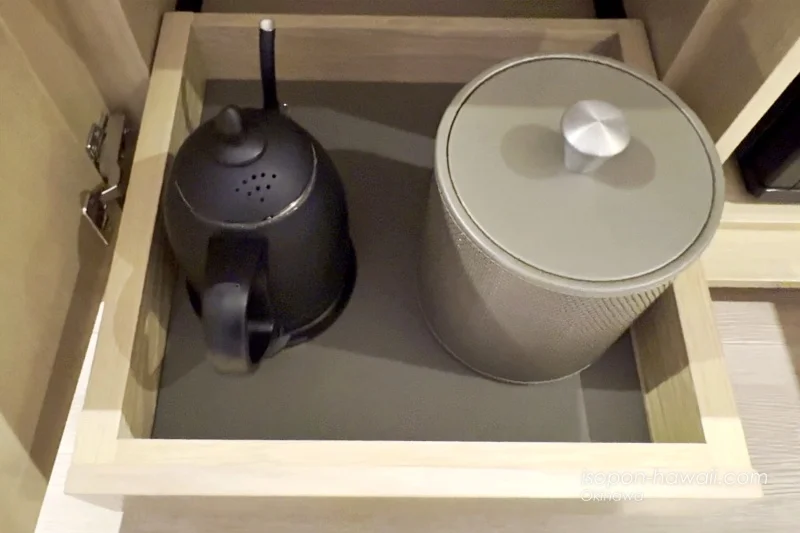 ヒルトン沖縄宮古島リゾート 電気ケトルとアイスペール