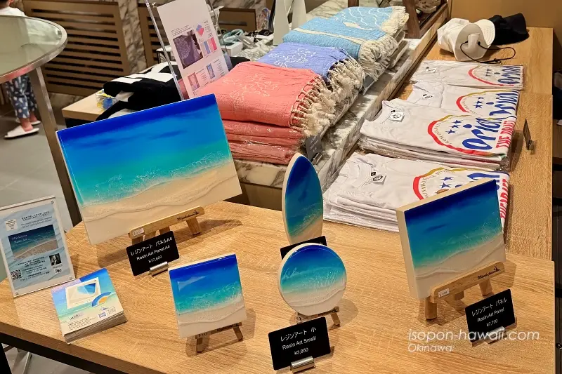ヒルトン宮古島の売店 レジンアートとTシャツ