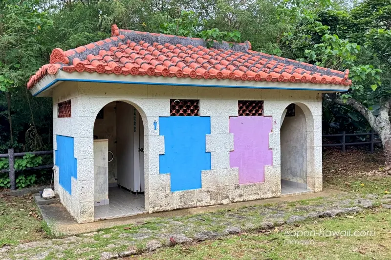 来間東農村公園(来間大橋展望台)のトイレ