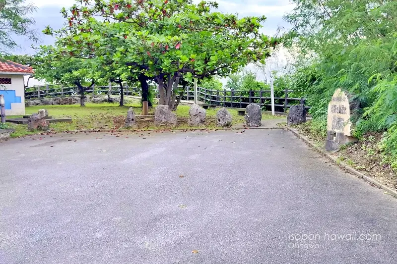 来間東農村公園(来間大橋展望台)の駐車場