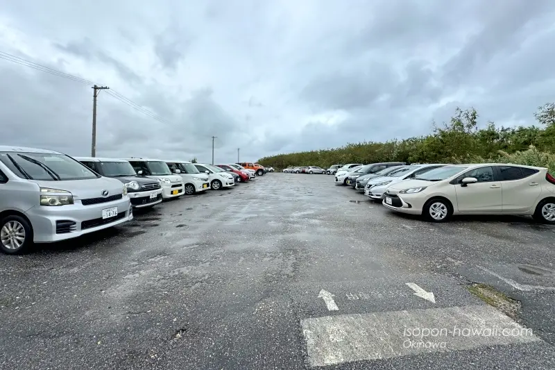 宮古島海中公園のメイン駐車場