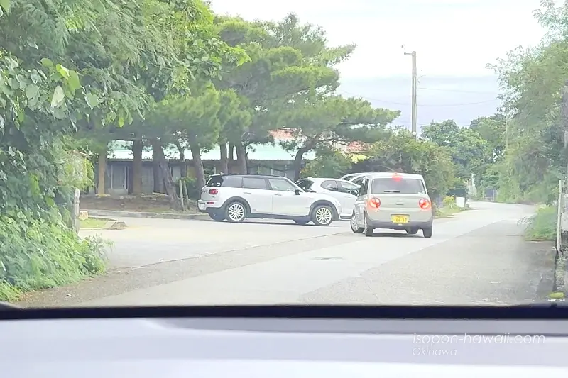 竜宮城展望台の駐車場 道路側