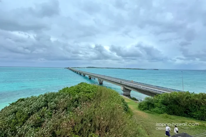 海美来3階から見た池間大橋と宮古島